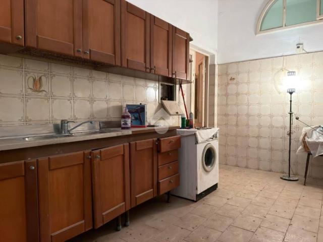 Appartamento in vendita a Livorno LI
