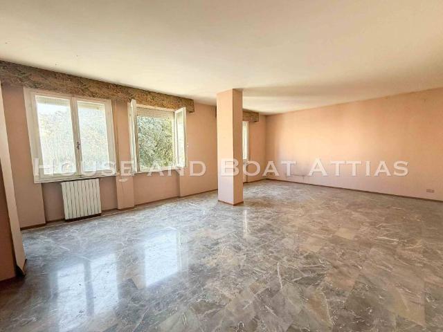 Appartamento in vendita a Livorno LI
