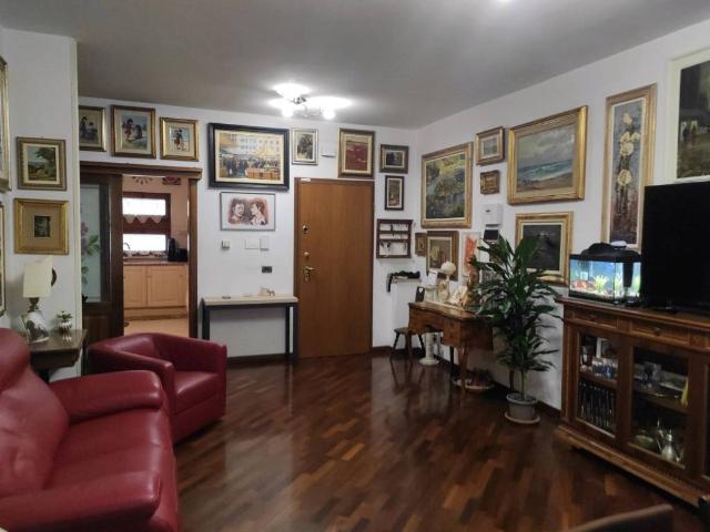 Appartamento in vendita a Livorno LI