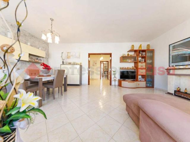 Appartamento in vendita a Livorno LI