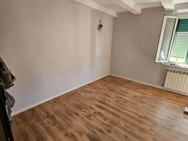 Appartamento in vendita a Livorno LI
