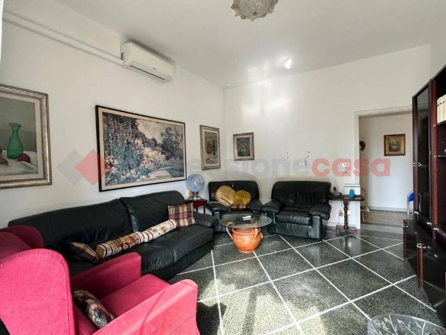 Appartamento in vendita a Livorno LI