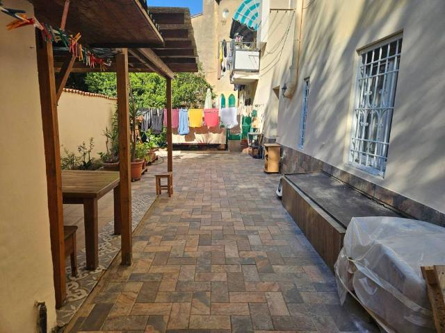 Appartamento in vendita a Livorno LI