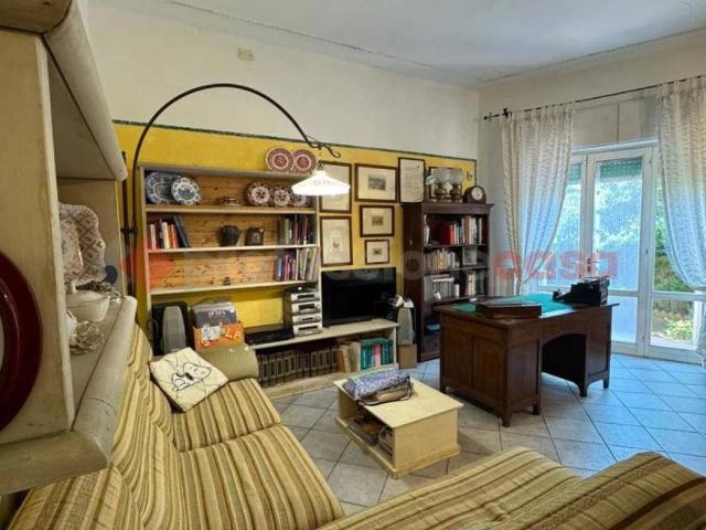 Appartamento in vendita a Livorno LI