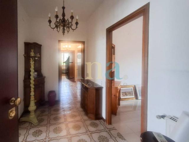 Appartamento in vendita a Livorno LI