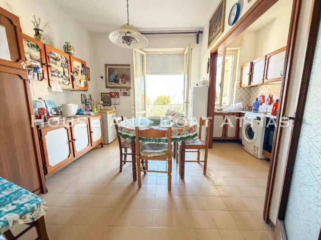 Appartamento in vendita a Livorno LI