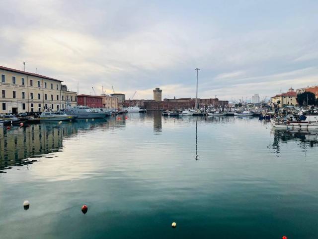 Appartamento in vendita a Livorno LI