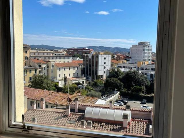 Appartamento in vendita a Livorno LI