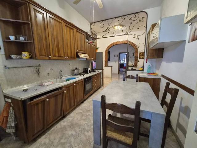 Appartamento in vendita a Livorno LI