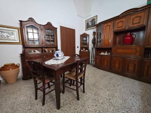 Appartamento in vendita a Lizzanello LE