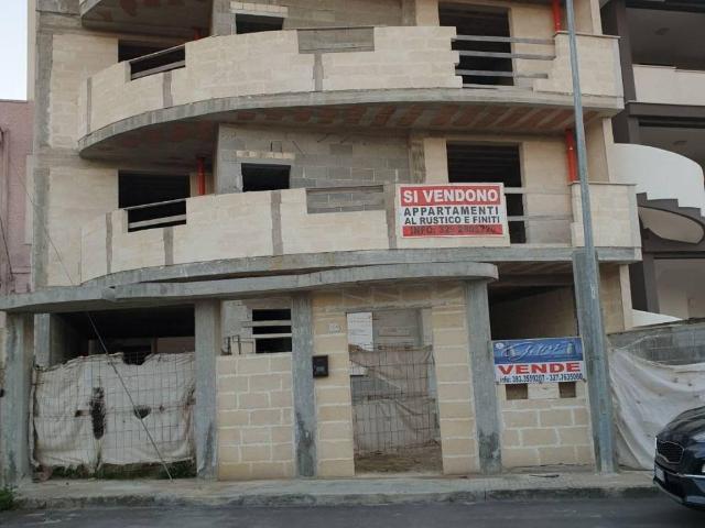 Appartamento in vendita a Lizzanello LE