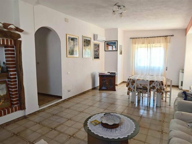 Appartamento in vendita a Loceri OG