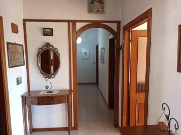 Appartamento in vendita a Locri RC