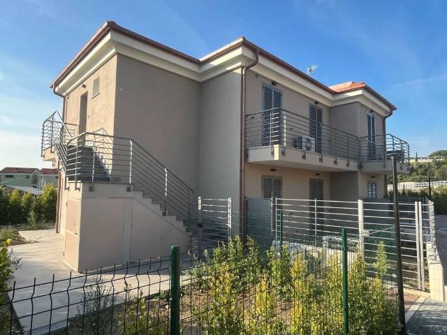 Appartamento in vendita a Loano SV