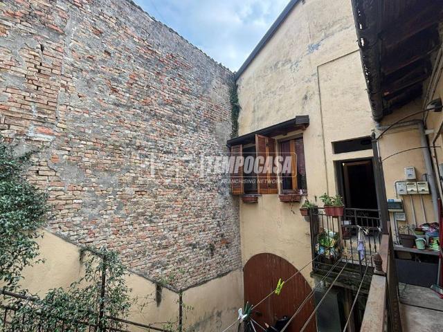 Appartamento in vendita a Lodi LO
