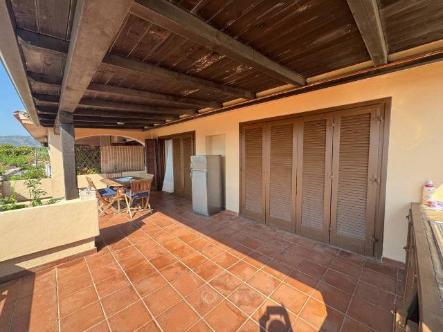 Appartamento in vendita a Loiri Porto San Paolo OT