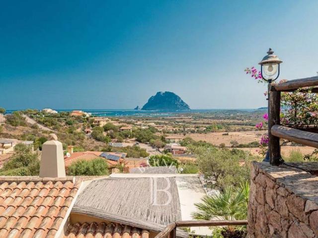 Appartamento in vendita a Loiri Porto San Paolo OT