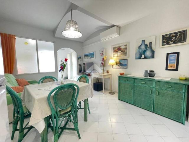 Appartamento in vendita a Loiri Porto San Paolo OT