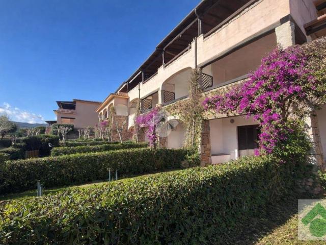 Appartamento in vendita a Loiri Porto San Paolo OT