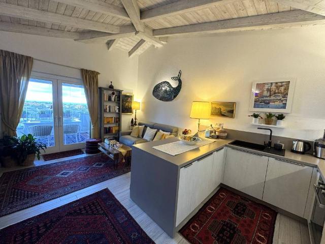 Appartamento in vendita a Loiri Porto San Paolo OT