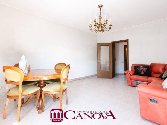 Appartamento in vendita a Lomazzo CO