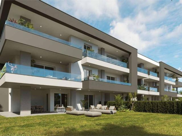 Appartamento in vendita a Lomazzo CO
