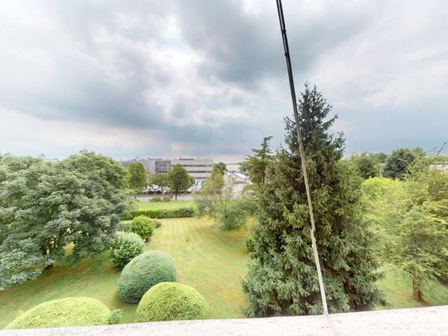 Appartamento in vendita a Lomagna LC