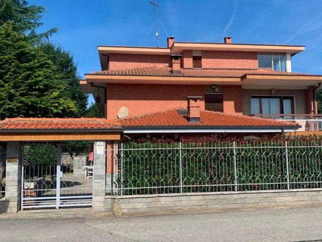 Appartamento in vendita a Lombardore TO