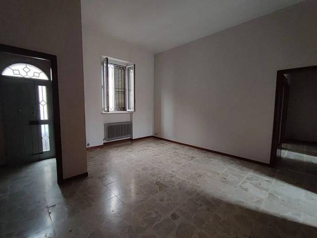 Appartamento in vendita a Lomello PV