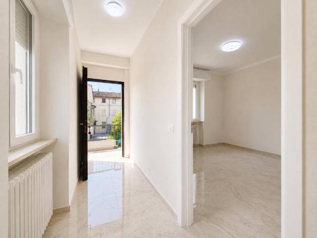 Appartamento in vendita a Lonato del Garda BS