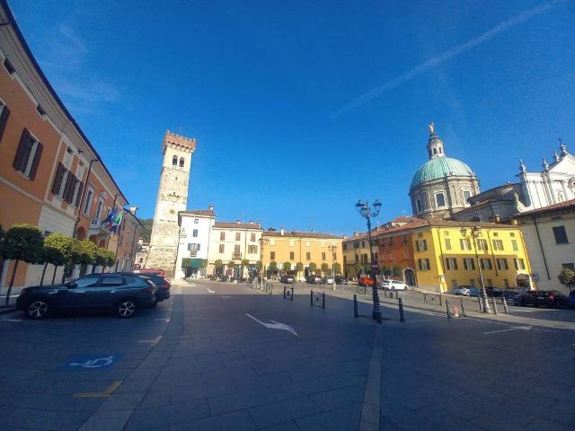 Appartamento in vendita a Lonato del Garda BS