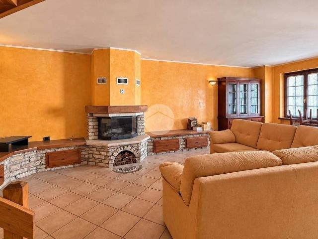 Appartamento in vendita a Losine BS