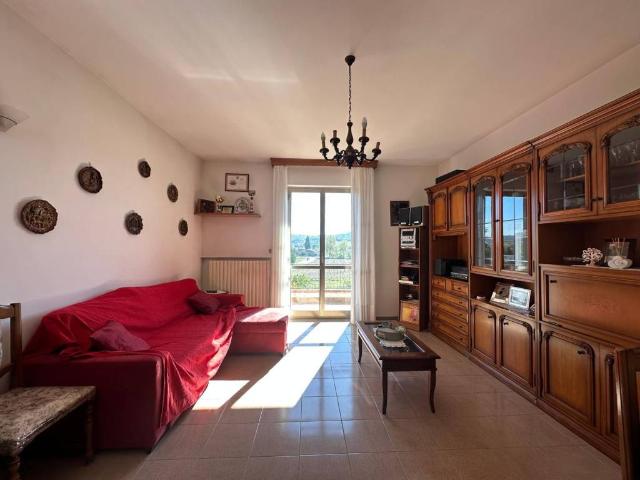 Appartamento in vendita a Loreto Aprutino PE