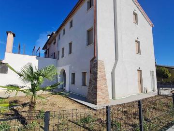 Appartamento in vendita a Loreggia PD