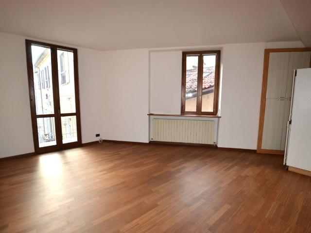Appartamento in vendita a Lovere