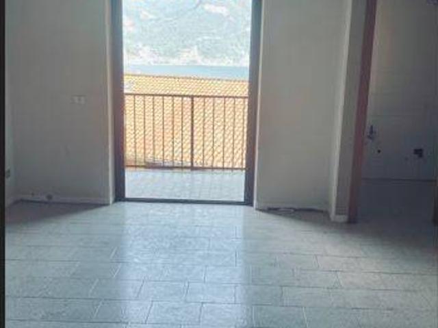 Appartamento in vendita a Lovere BG