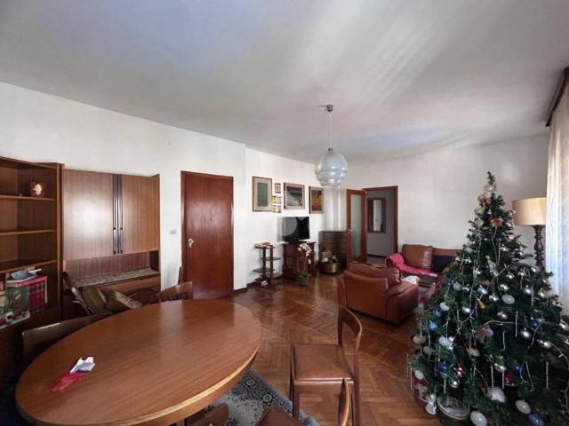 Appartamento in vendita a Lovere BG