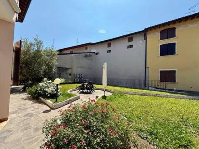 Appartamento in vendita a Puegnago sul Garda BS
