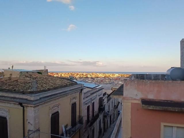 Appartamento in vendita a Pachino SR