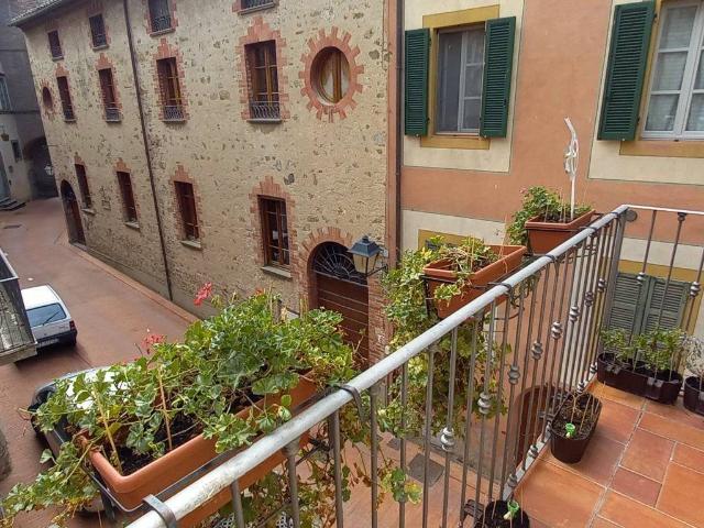 Appartamento in vendita a Paciano PG