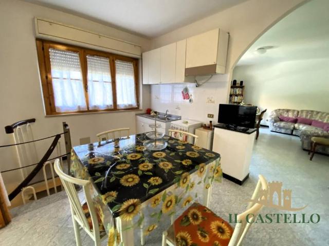 Appartamento in vendita a Paciano PG