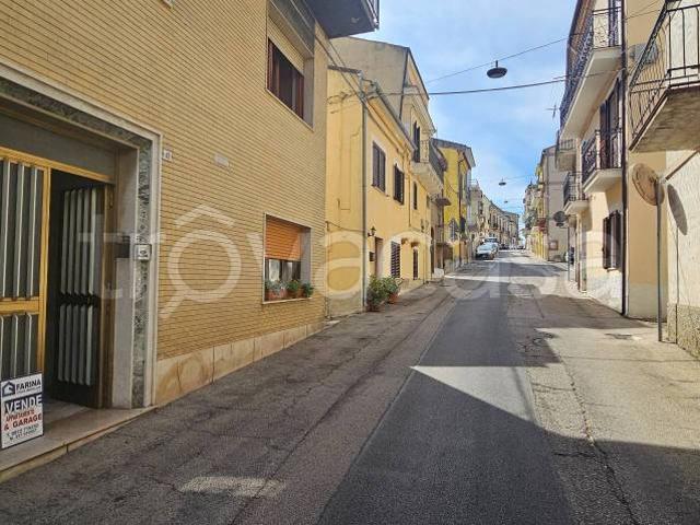 Appartamento in vendita a Paglieta corso Giuseppe Garibaldi