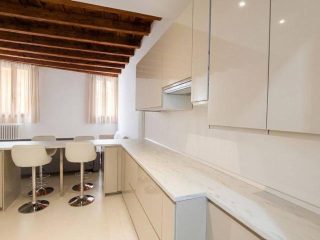 Appartamento in vendita a Padova