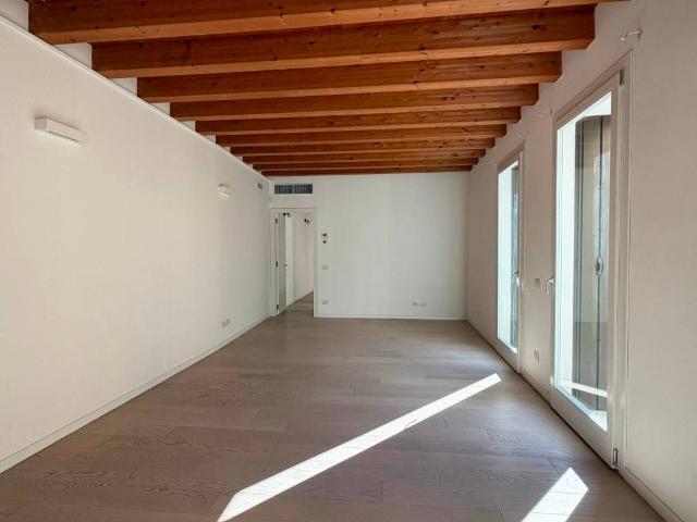 Appartamento in vendita a Padova PD