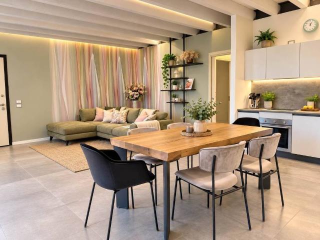 Appartamento in vendita a Padenghe sul Garda BS