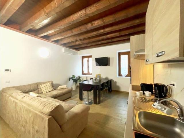 Appartamento in vendita a Padenghe sul Garda BS
