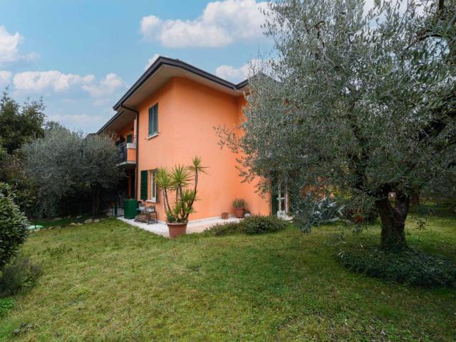 Appartamento in vendita a Padenghe sul Garda BS