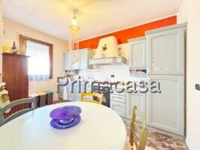 Appartamento in vendita a Paese