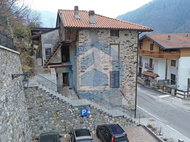 Appartamento in vendita a Paisco Loveno BS