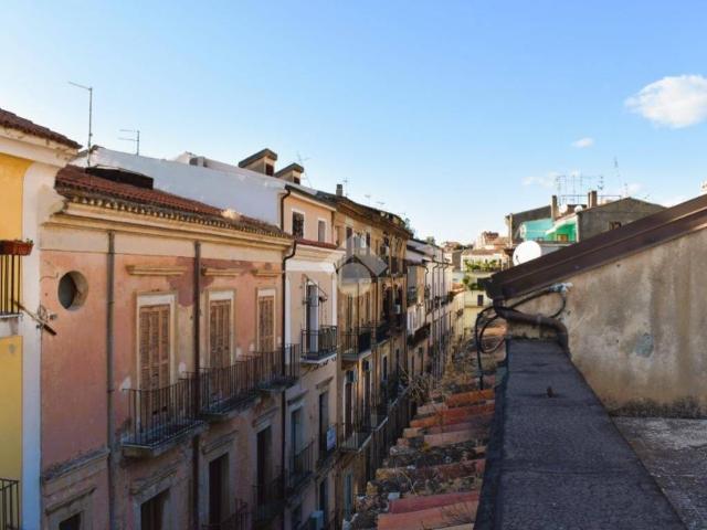 Appartamento in vendita a Paola CS